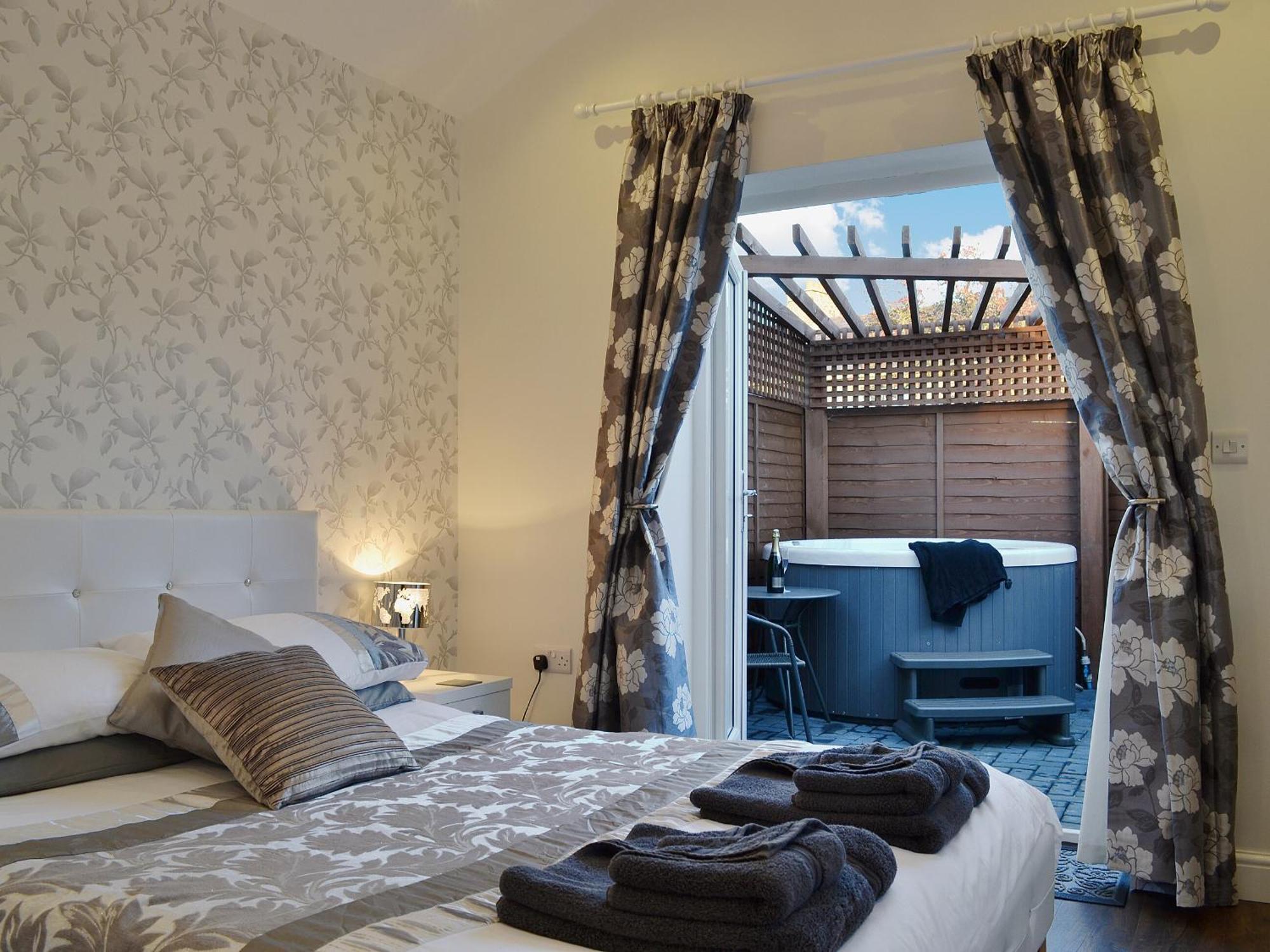 Oswald Lodge Llanon Luaran gambar